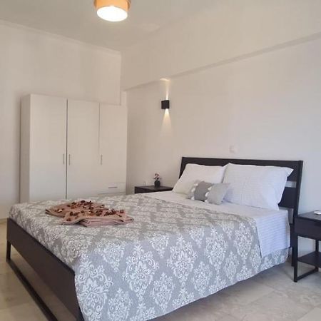 דירות Mantouki Dimitra House Madouki Corfu מראה חיצוני תמונה
